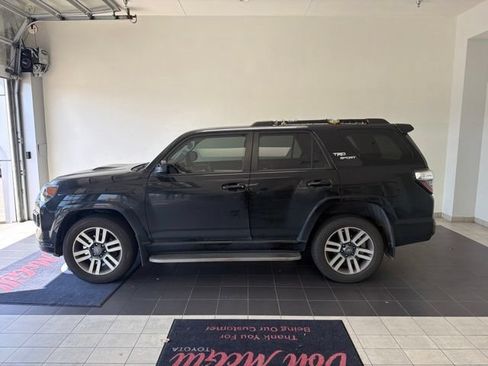 Used 2024 Toyota 4Runner TRD Sport AWD/4WD image 5