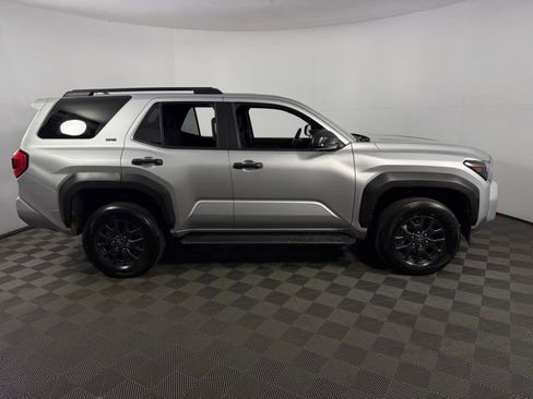 Used 2025 Toyota 4Runner SR5 image 10