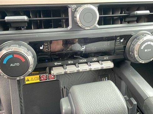New 2026 Toyota Tacoma TRD Off-Road AWD/4WD image 23