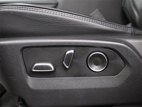 Used 2024 GMC Sierra 2500 Denali w/ Denali Reserve Package image 11