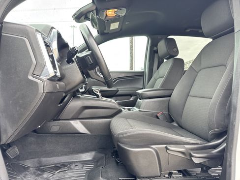 Used 2024 GMC Canyon Elevation image 28