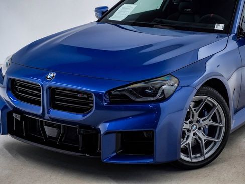 Used 2025 BMW M2 w/ Lighting Package image 4