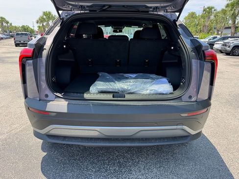 New 2025 Chevrolet Blazer EV LT image 12
