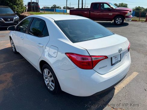 Used 2016 Toyota Corolla LE FWD image 7