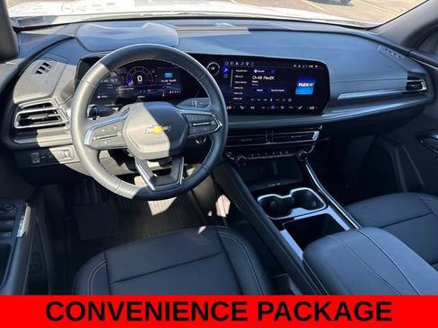 Used 2026 Chevrolet Traverse LT w/ Driver Confidence Package FWD image 22