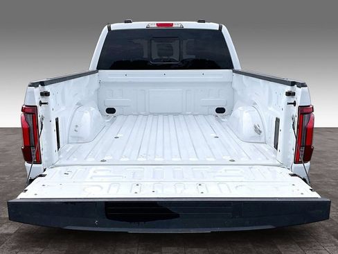 Used 2025 Ford F150 Lariat AWD/4WD image 29