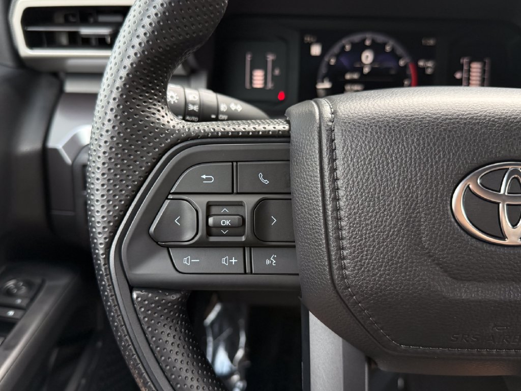 Used 2026 Toyota Tacoma SR5 AWD/4WD image 30