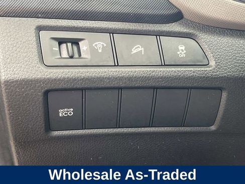 Used 2015 Hyundai Santa Fe Sport w/ Option Group 02 FWD image 33