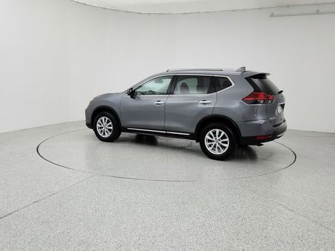 Used 2017 Nissan Rogue SL image 7