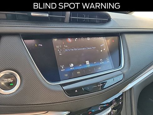 Used 2018 Cadillac XT5 Premium Luxury FWD image 27