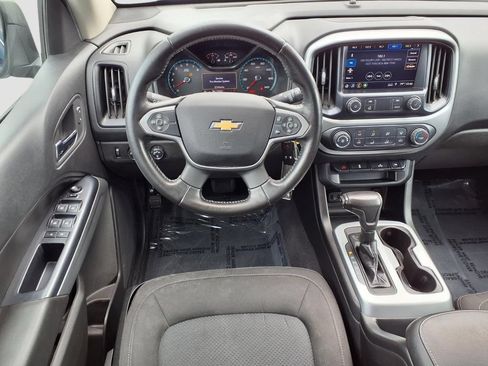 Used 2020 Chevrolet Colorado LT AWD/4WD image 9