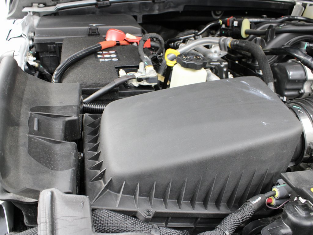 Used 2023 Jeep Wrangler Unlimited Sahara AWD/4WD image 25
