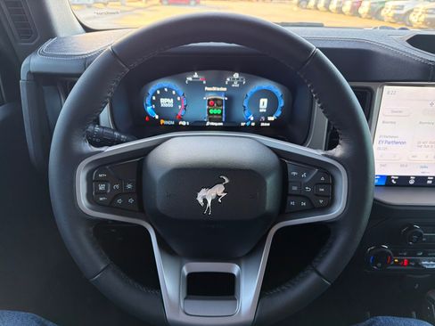 New 2025 Ford Bronco Outer Banks image 14