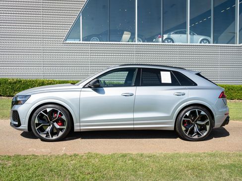 Certified 2024 Audi RS Q8 AWD/4WD image 7