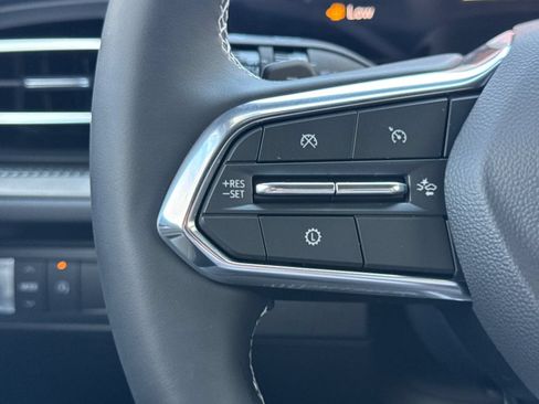 New 2026 Chevrolet Traverse LT FWD image 28