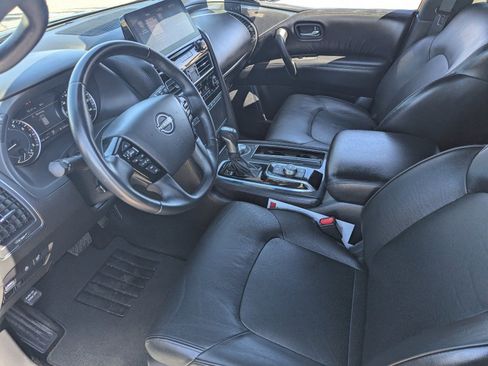 Certified 2023 Nissan Armada SL w/ Midnight Edition Package AWD/4WD image 18