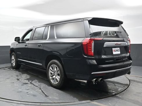 Used 2021 GMC Yukon XL Denali w/ Advanced Technology Package image 11