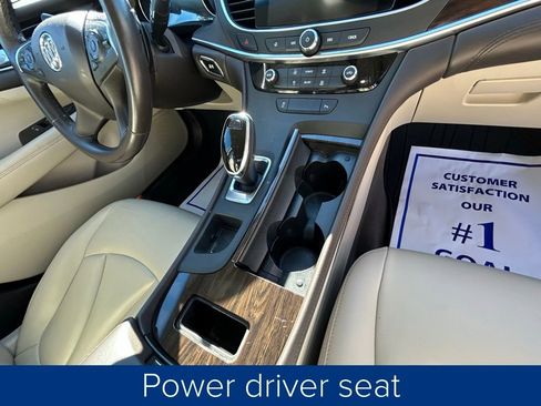 Used 2017 Buick LaCrosse Preferred image 27