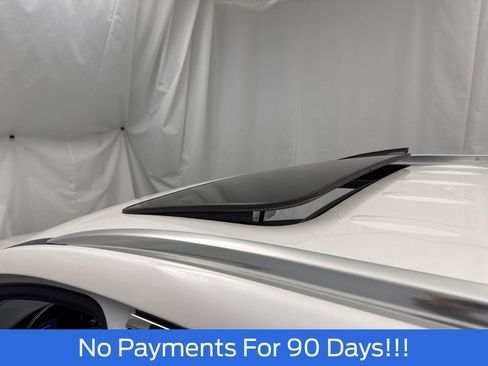 Used 2020 Buick Enclave Essence w/ Sound and Sites Package image 32