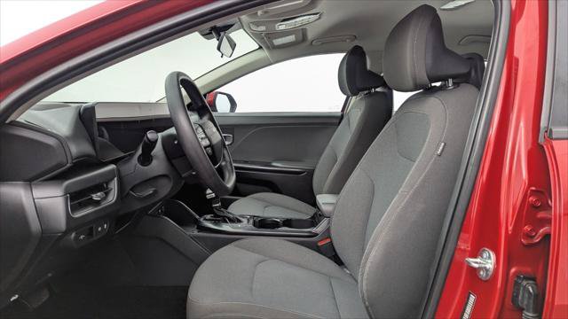 Used 2025 Kia K4 FWD image 14