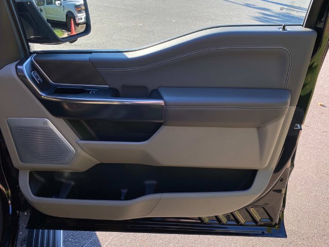Used 2024 Ford F150 Platinum w/ Equipment Group 703A Plus AWD/4WD image 38