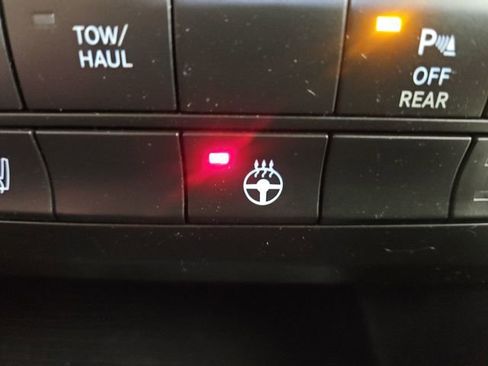 Used 2018 RAM 1500 Big Horn image 44