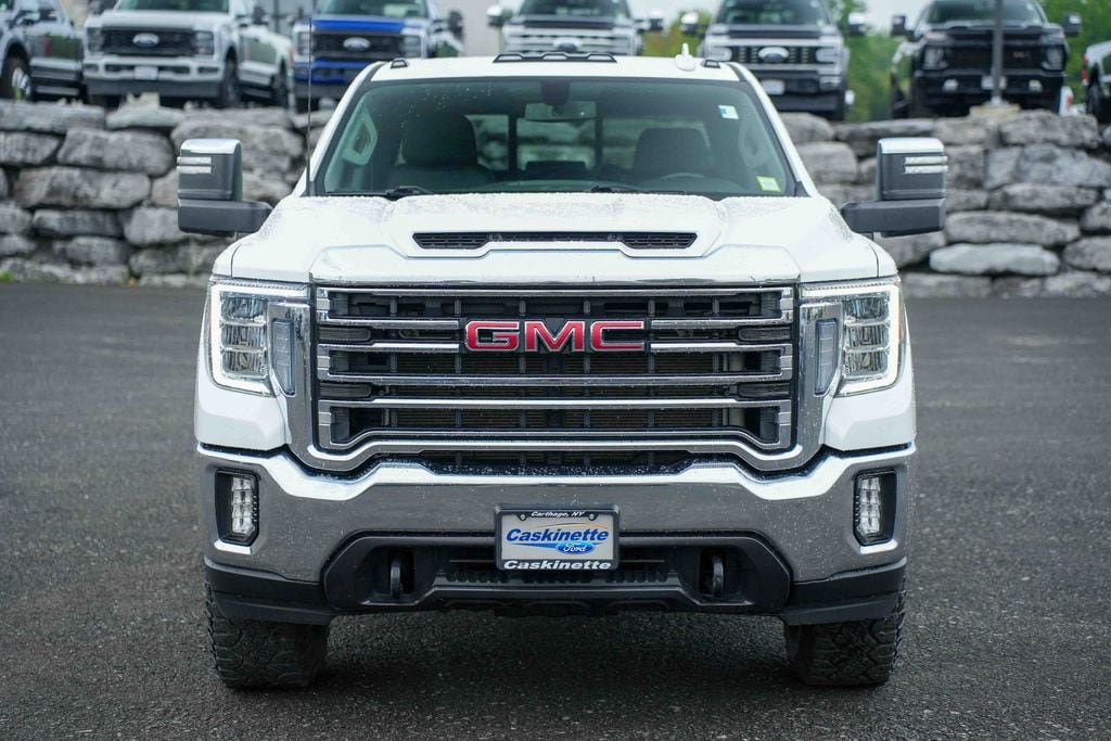 Used 2022 GMC Sierra 2500 SLT w/ SLT Convenience Package AWD/4WD image 2