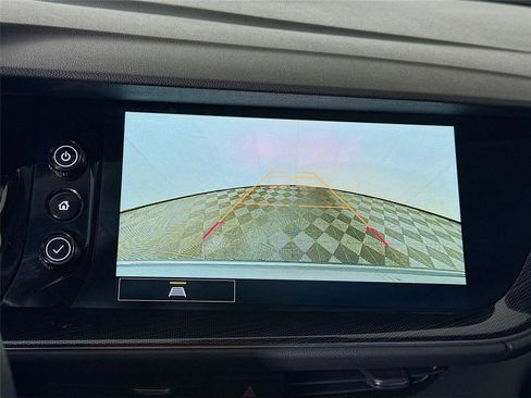 Used 2023 Buick Envision Essence w/ Sport Touring Package image 7