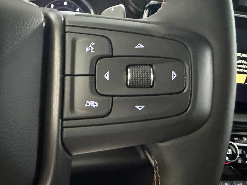 New 2026 GMC Sierra 1500 AT4 w/ AT4 Premium Package AWD/4WD image 17