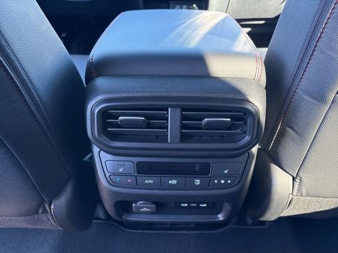 New 2026 Honda Ridgeline Black Edition image 15