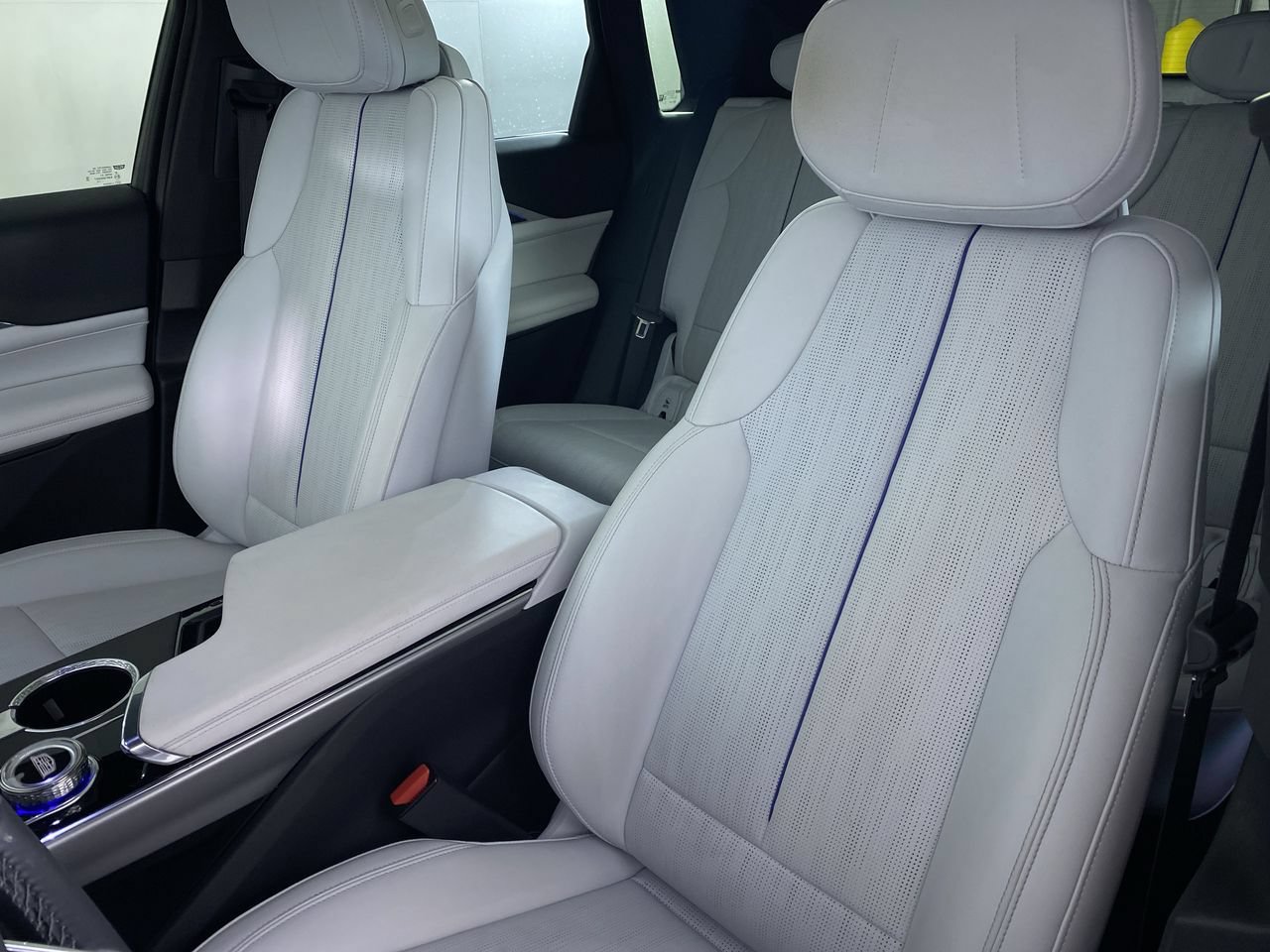 Certified 2024 Cadillac Lyriq Luxury w/ LPO, Floor Liner Package AWD/4WD image 12