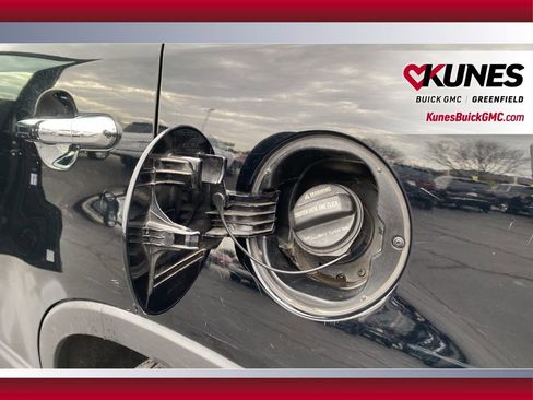 Used 2015 Kia Sorento LX image 16