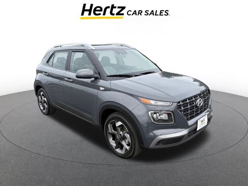 Used 2025 Hyundai Venue SEL image 1