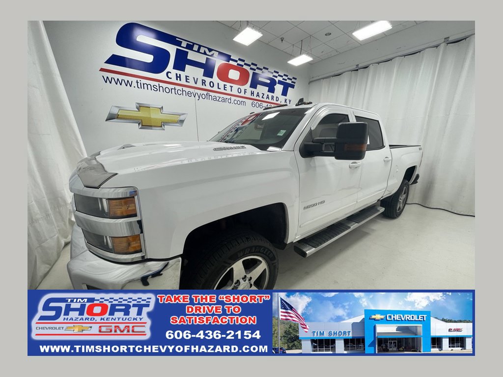 Used 2017 Chevrolet Silverado 2500 LT w/ LT Convenience Package AWD/4WD image 1