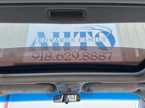 Used 2007 Mitsubishi Endeavor SE image 27