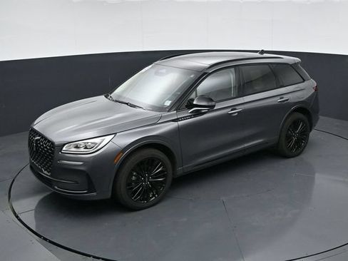 Used 2023 Lincoln Corsair Reserve w/ Equipment Group 201A AWD/4WD image 33