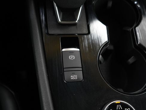 Used 2021 Nissan Rogue SV w/ Premium Package AWD/4WD image 25