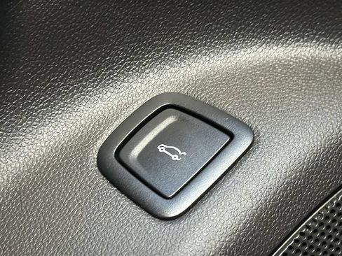 Used 2022 Cadillac CT5 Sport AWD/4WD image 22