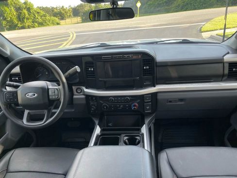 Used 2024 Ford F250 XLT w/ FX4 Off-Road Package image 9