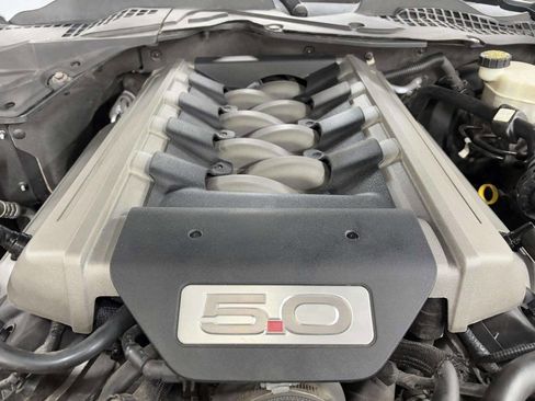 Used 2015 Ford Mustang GT image 13