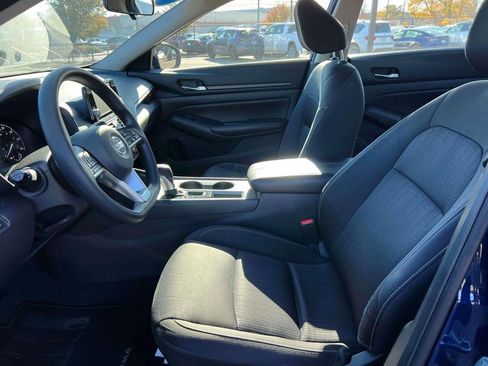 Certified 2022 Nissan Altima 2.5 S image 16
