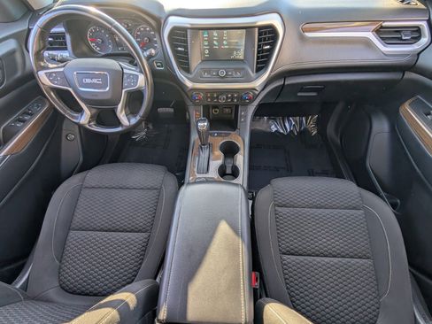 Used 2019 GMC Acadia SLE image 10