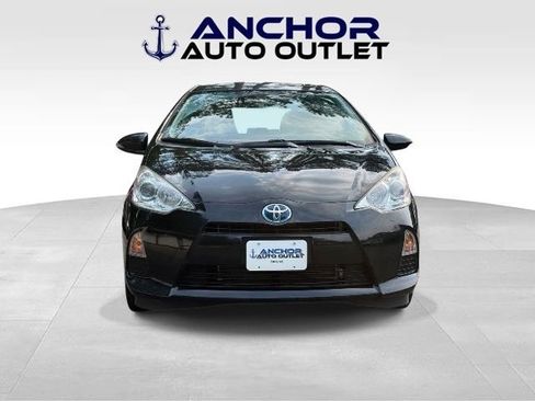 Used 2014 Toyota Prius C Three FWD image 2