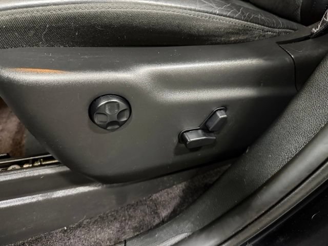 Used 2018 Jeep Grand Cherokee Altitude AWD/4WD image 20