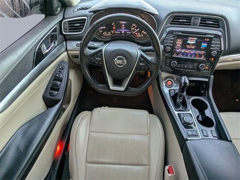 Used 2019 Nissan Maxima 3.5 SL w/ Floor Mat Group image 14