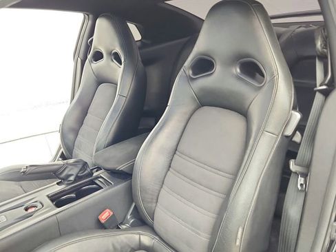 Used 2014 Nissan GT-R Premium image 20