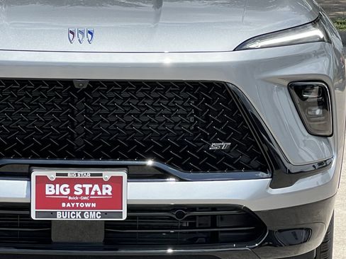 New 2026 Buick Enclave Sport Touring w/ Power Package image 7