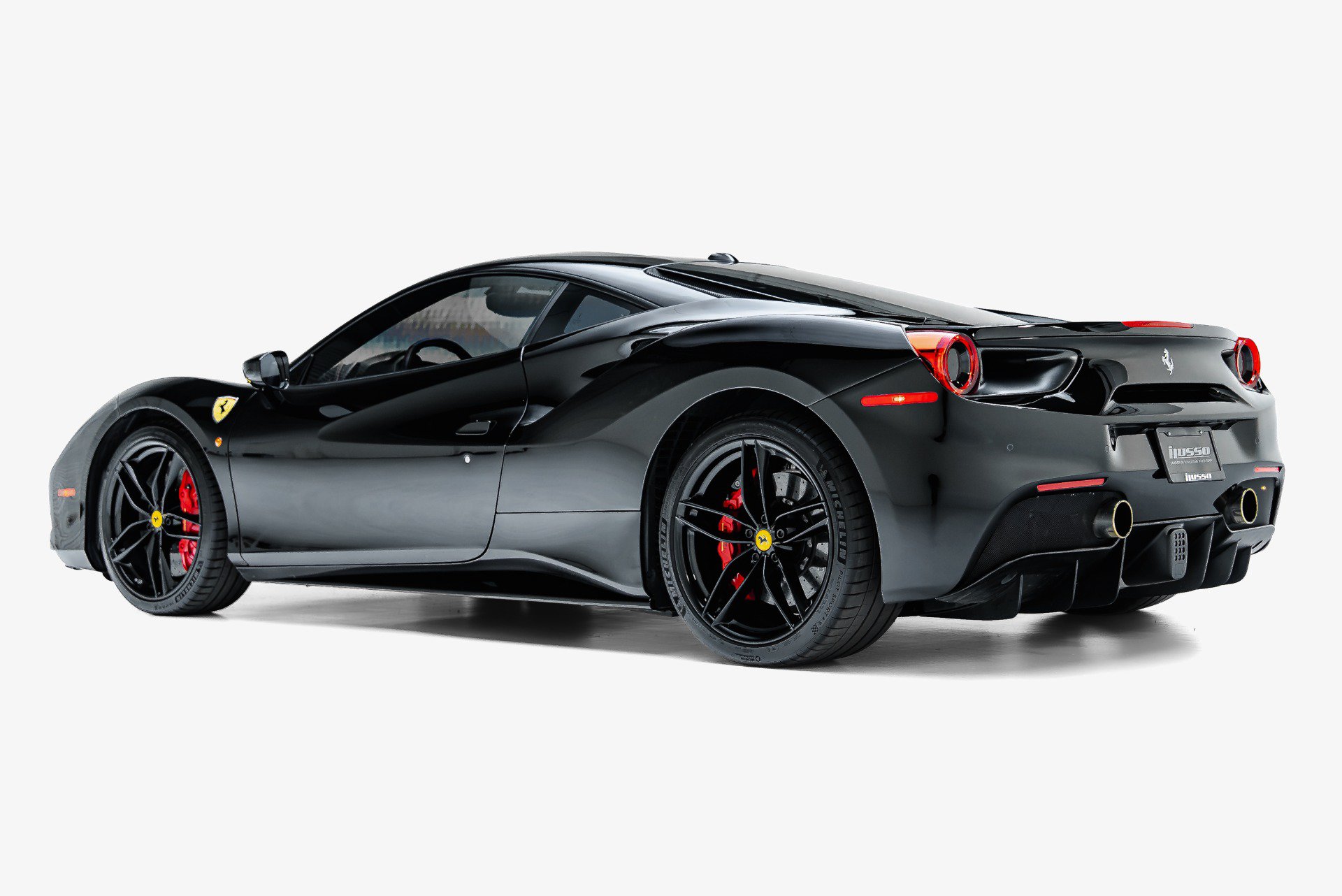 Used 2016 Ferrari 488 GTB RWD image 7