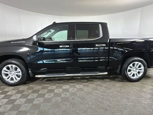 Used 2023 Chevrolet Silverado 1500 LTZ AWD/4WD image 6