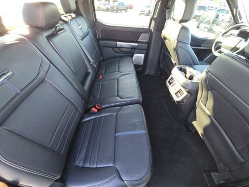 Used 2025 Ford F250 Platinum image 15